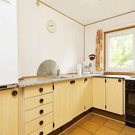 Three-bedroom Holiday In Nykobing Sj 5 Højby